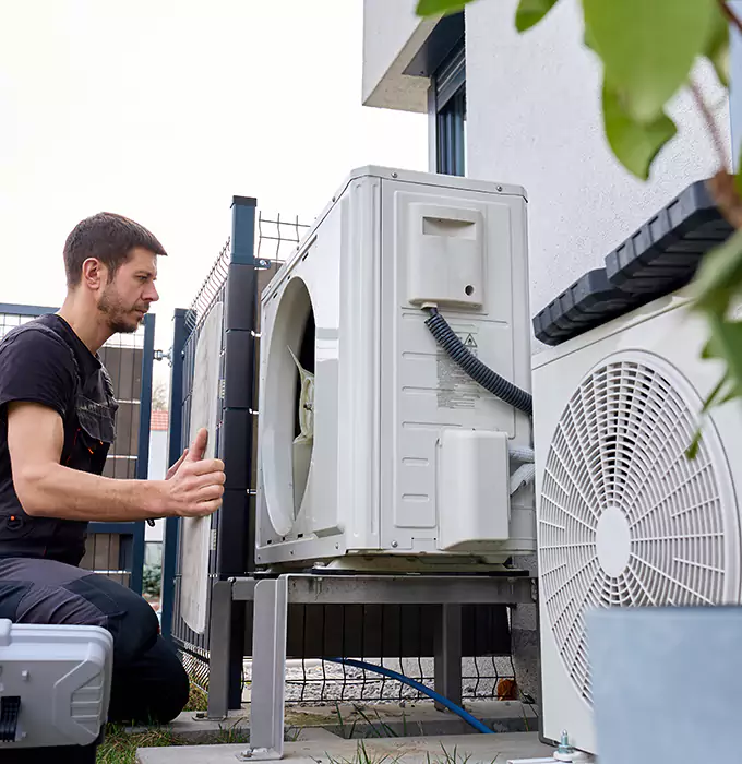 Why Van Nuys, CA Homeowners Choose Van Nuys HVAC Pro for AC Condenser Repair?